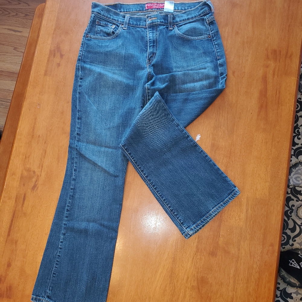 Levi's Nouveau Boot Cut Stretch 515
